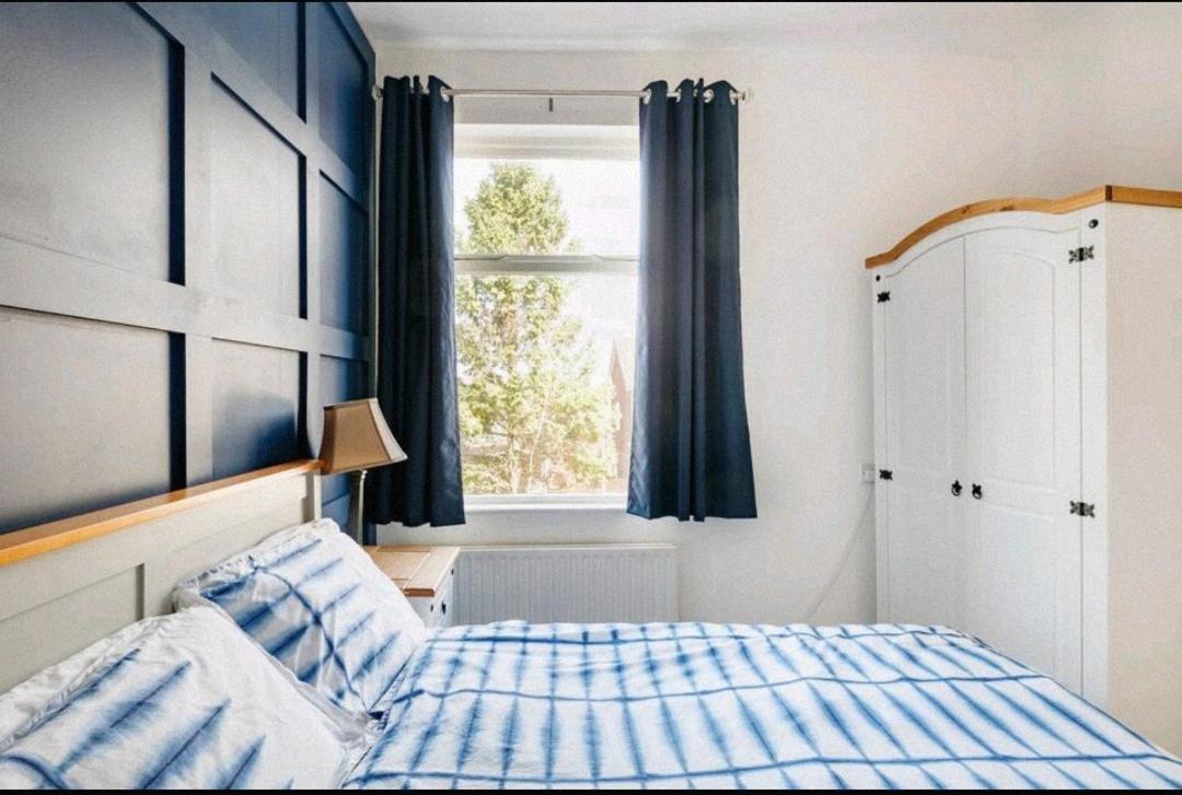 Atrium House Guest House Hazel Grove Экстерьер фото